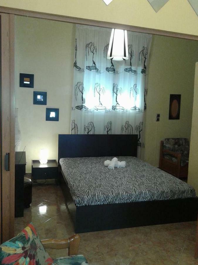Gatos Apartment Skála Marión Exteriör bild
